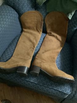 Boots. Weitzman. Boots