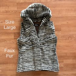 Hooded Faux Fur Vest By Cedrics, Size Large (L)