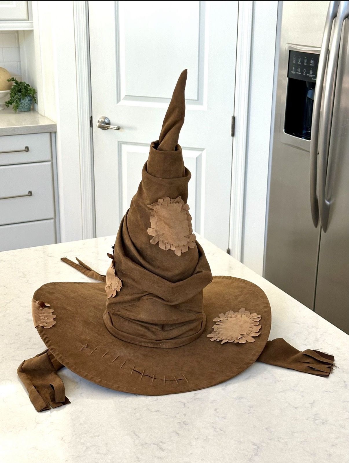 The Wizarding World Harry Potter Adjustable Sorting Hat Official Warner Brothers Halloween Costume