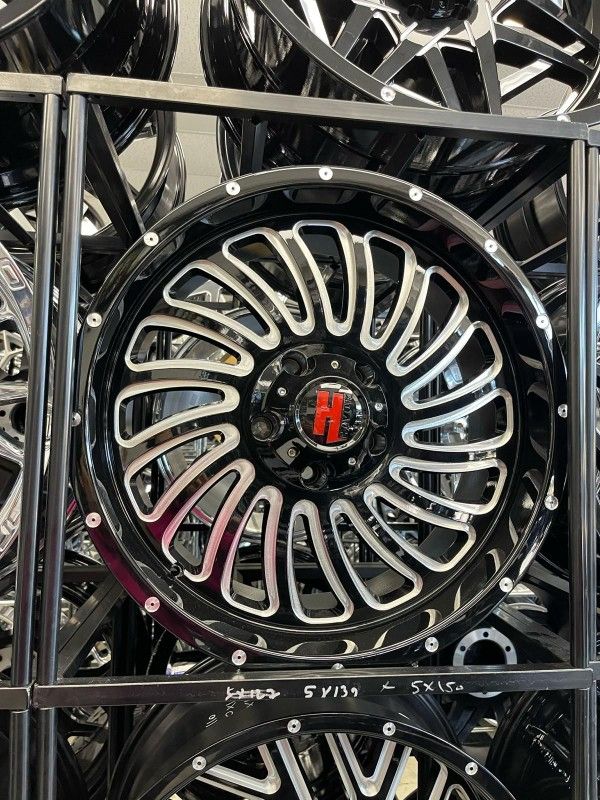 20x10 Rines Y Llantas 33/1250/20
