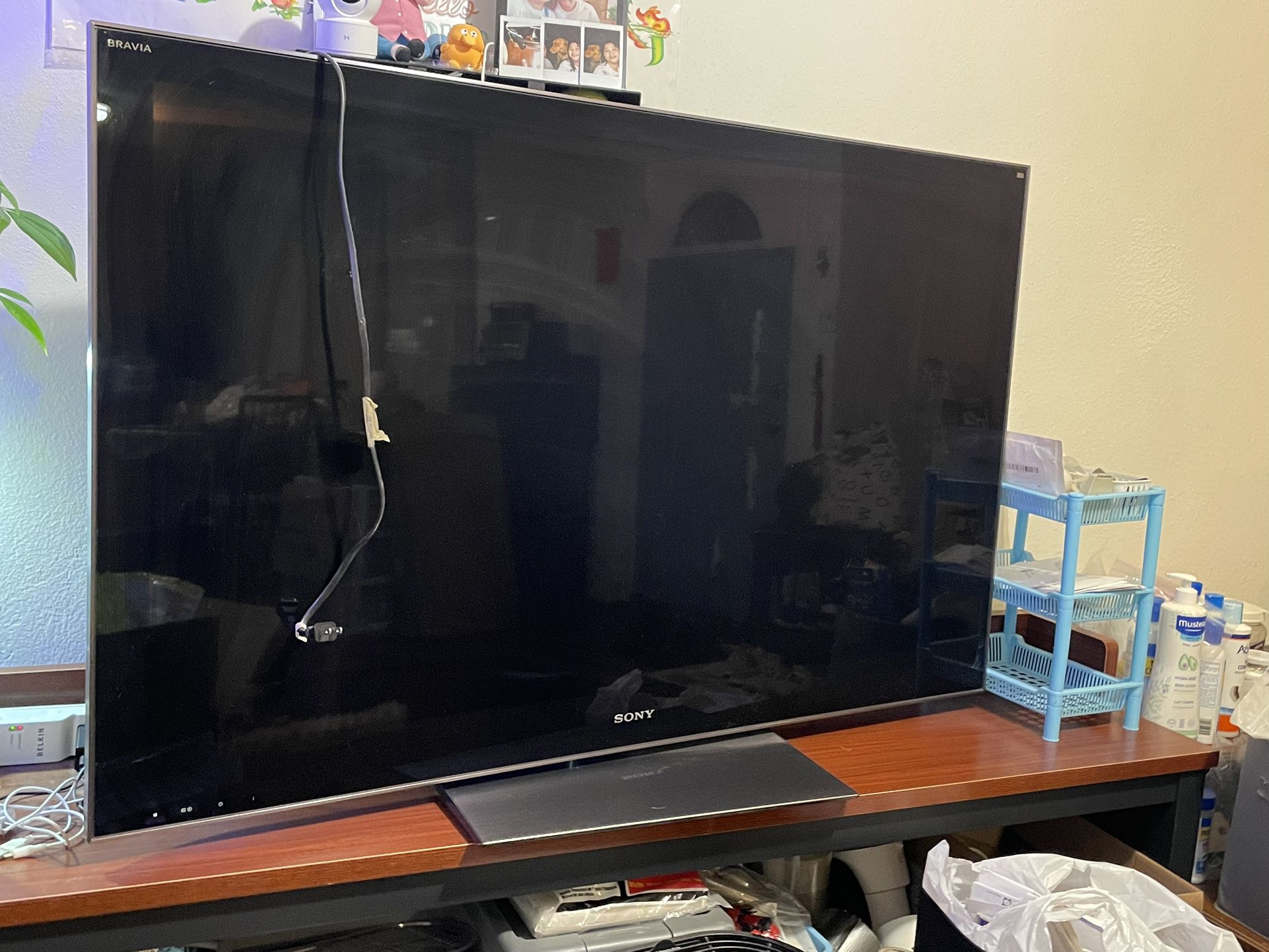 Sony 52” Inches TV With Remote