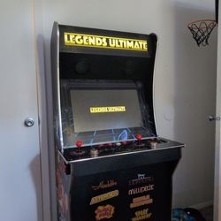 Legends Ultimate Full Size Arcade
