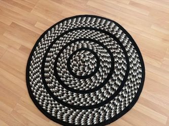 3” Rug