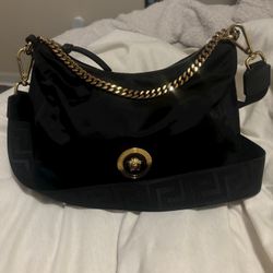 Versace Medusa Nylon Tribute Shoulder Bag | Black/Gold