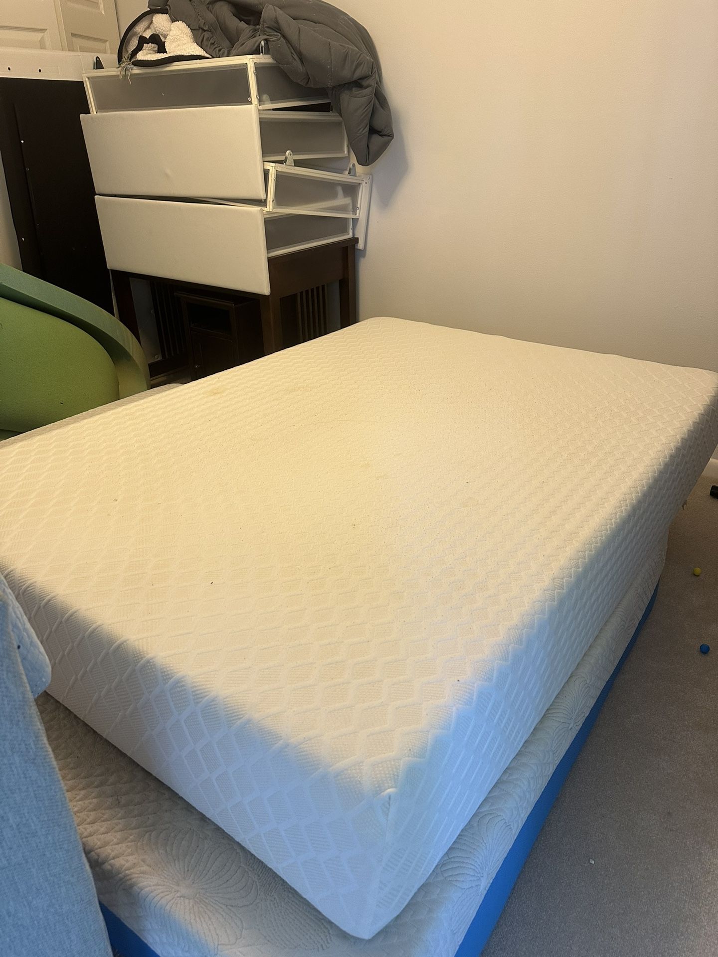 2 Comfortable Foam Mattresses – Gently Used (Queen Size)