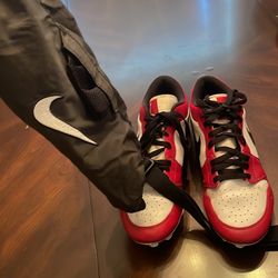 Jordan 1 Low Cleats W Handwarmer