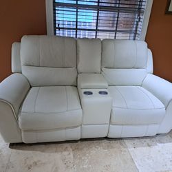 Como Nuevo - Sofa De Dos Plazas Reclinable 