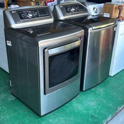 LG Washer and Dryer Set