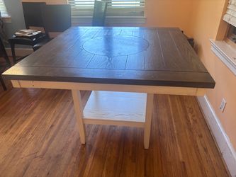 Dining table (no chairs)