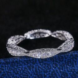 Elegant 925 Silver Ring Band White Sapphire Ring Size 10