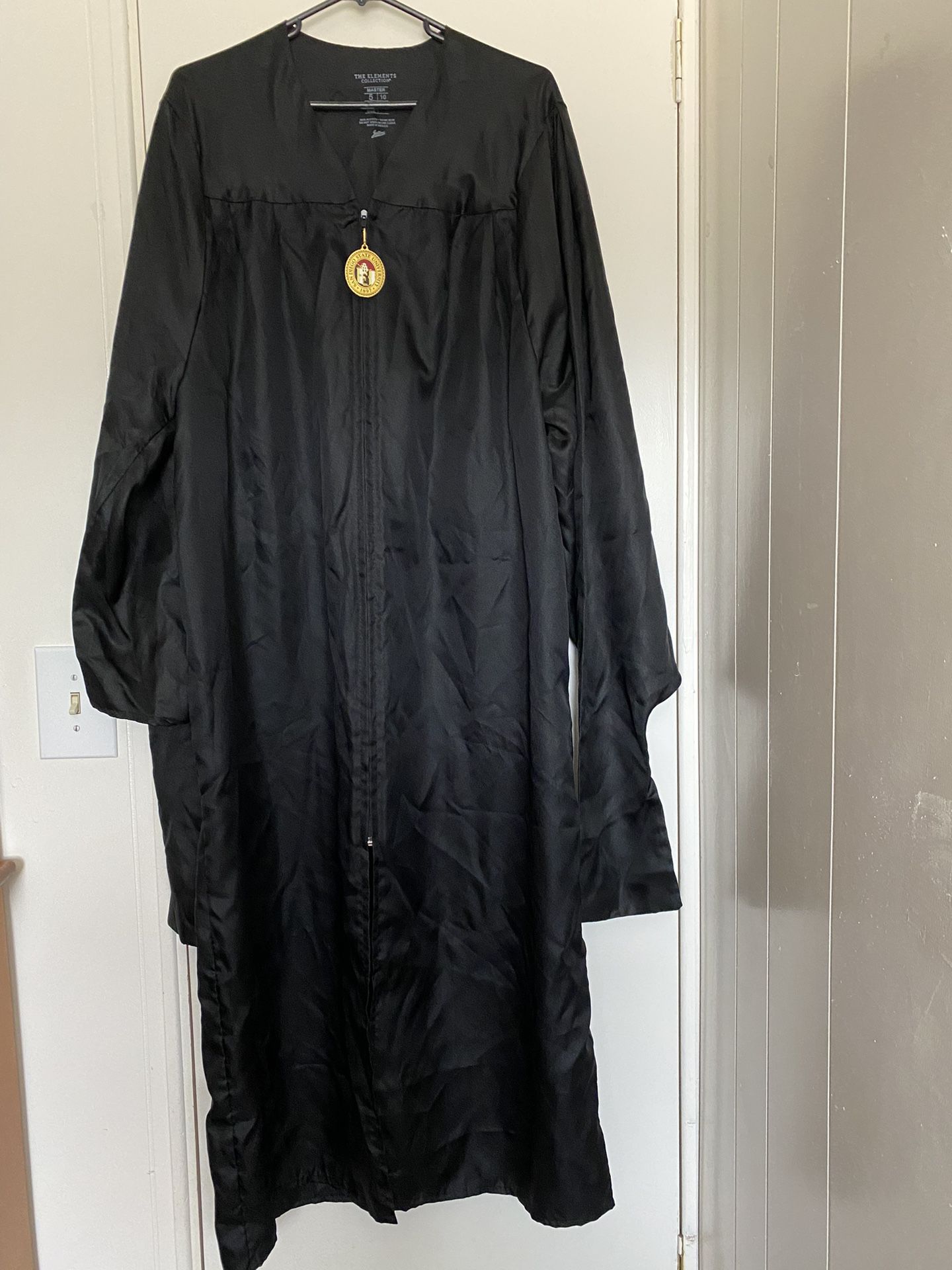 Graduation Gown, Masters 