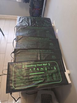 Seedling Heat Mats 10" x 20.75" – Lot of 5