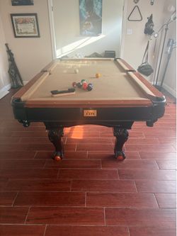 Minnesota Fatts pool table