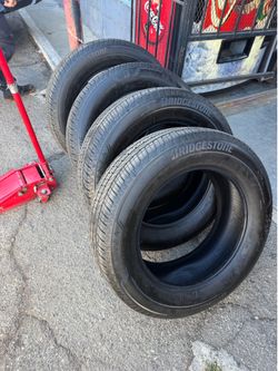 275/60 R20