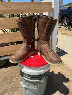 Icon Elsinore 2 motorcycle boots