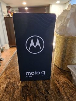 REVVL V AND MOTO G PLAY