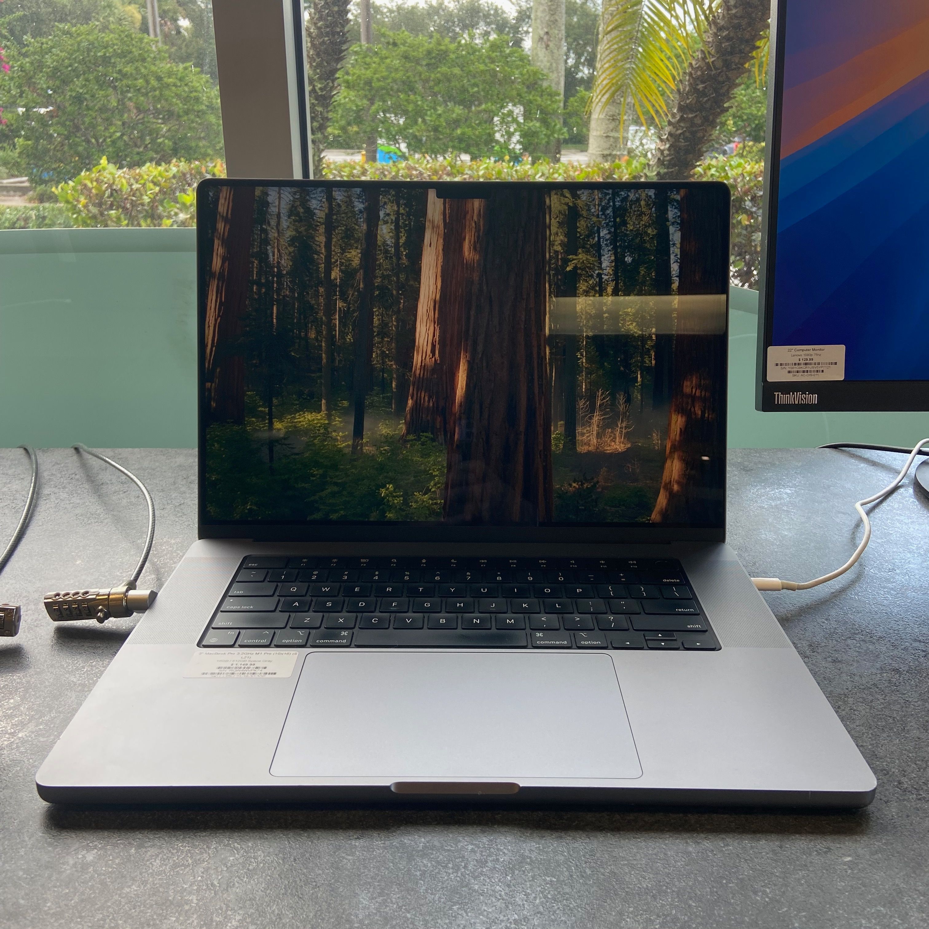 16” Apple MacBook Pro M1 Pro – 16GB / 512GB | Space Gray 💻🚀 Model: S-L21 | 10-Core CPU / 16-Core GPU