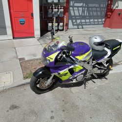 93 CBR 900RR Honda
