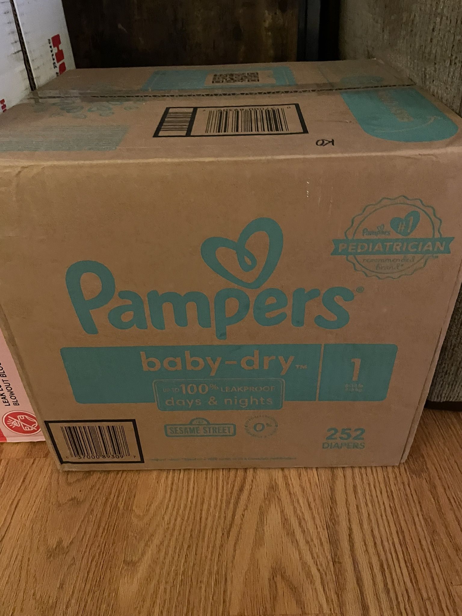 416 Size 1 Pampers Diapers