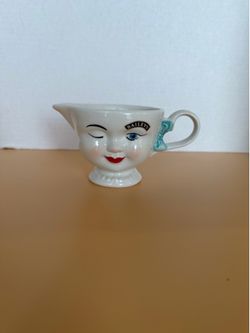 Baileys Irish Cream Vintage Winking Face Creamer
