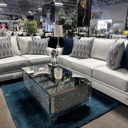 Formal Seating Sofa Set! $2099 💙🤍✨