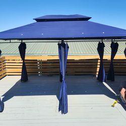 Patio Gazebo 10x13 with storage bag