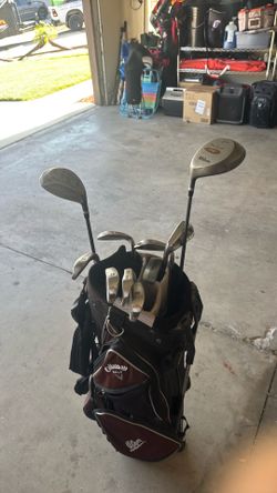 Left-handed golf club set