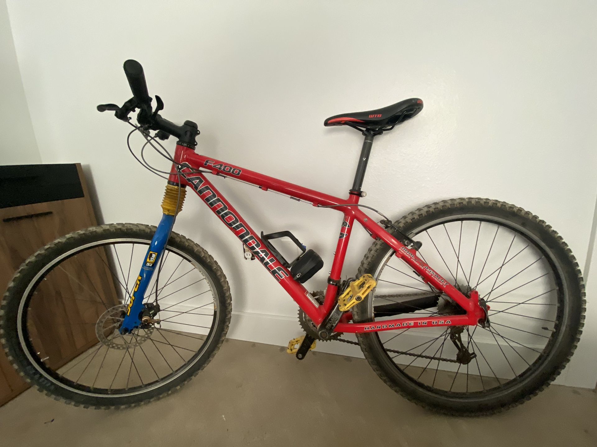 Cannondale F400