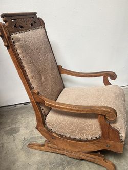Antique Oak Rocker  Rocking Chair
