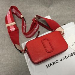 Marc Jacobs Snapshot Crossbody Bag Sandcastle Red Multi