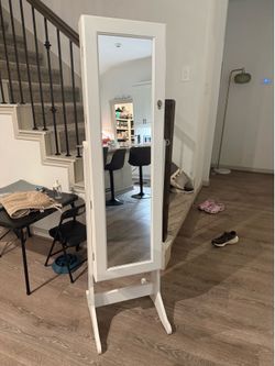 Jewelry organizer Mirror