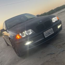 2001 BMW 325i