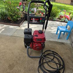 I power 2700psi Pressure Washer Great Condition $160 Price FIRM/ En Excelente Estado Precio FIRME $160