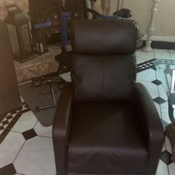 Recliner 