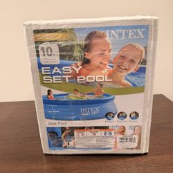 Intex 10ft and 8ft Easy Set Pools With FREE Pool Cover