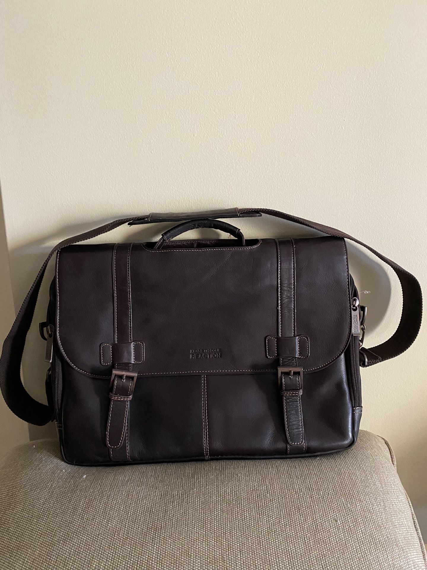 Kenneth cole briefcase leather sale