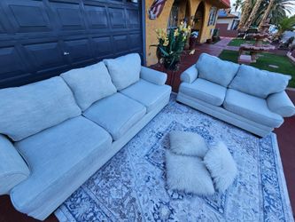Beautiful Set 2  Couch light gray color made Fabric totally Deep Clean Good Condition No Stains No Smell very cozy comfortable to sit
