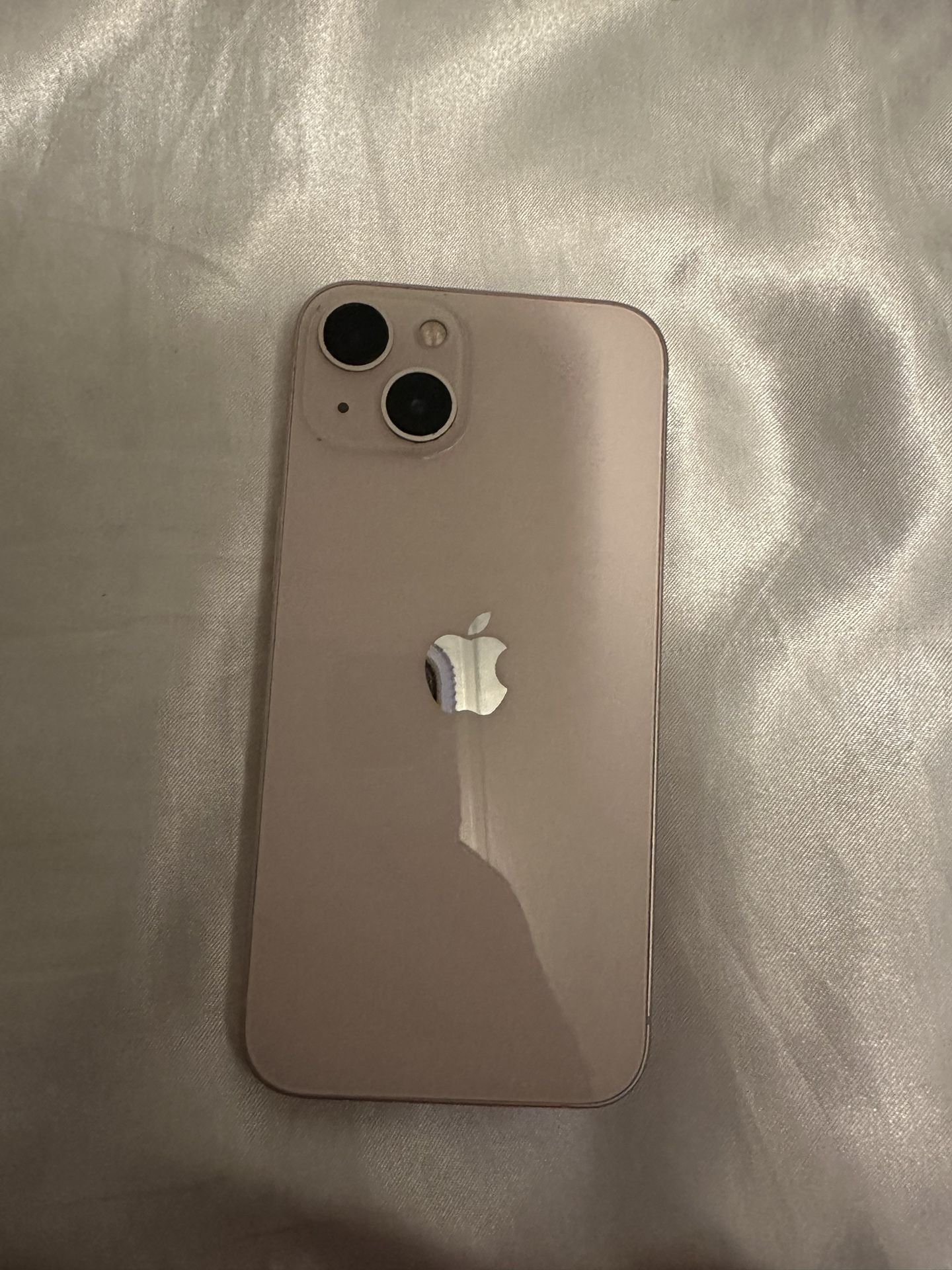 iPhone 13 Unlocked In Pink