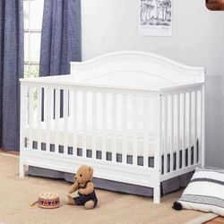 Convertible Crib 
4 in 1 With Mattress And Cover