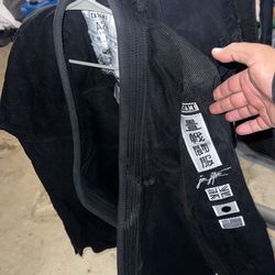 Jiujitsu gi
