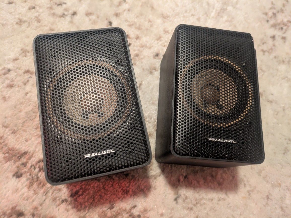 realistic computer speakers