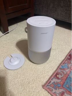 Bose Smart speaker & wireless charger pad