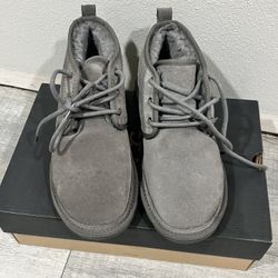 Men’s Ugg Size 8