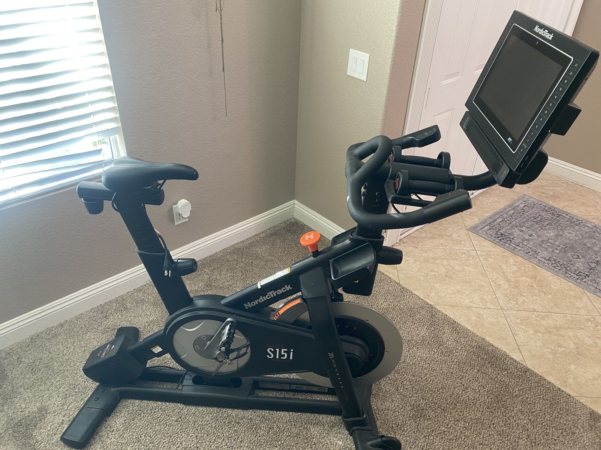 Nordic Track S15i Exercise Bike