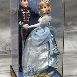 300.00 OBO Princess Cinderella and Prince Charming Disney Limited Edition 