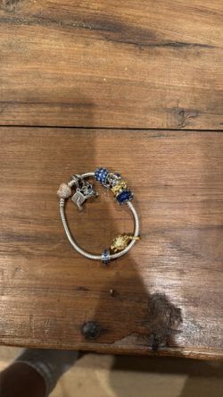 Pandora Moments Pave Heart Clasp Snake Chain bracelet, Steerling Silver, 14k Rose Gold with charms!