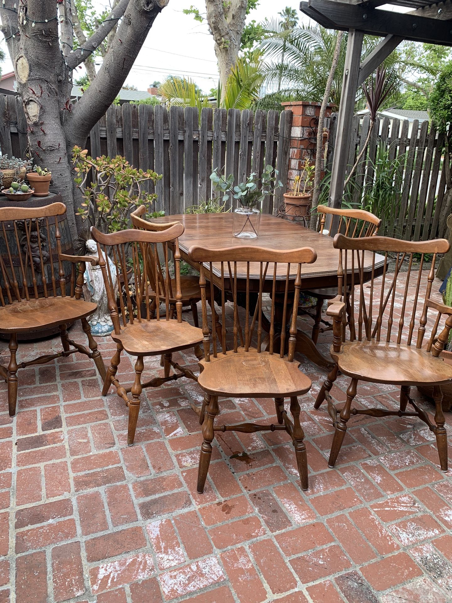 Free Dining Table and 6 Chairs 