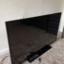Up for sale is a used 38-inch Sanyo TV