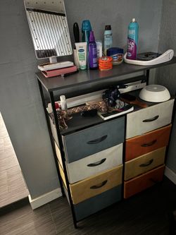 Dresser drawers