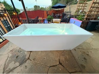 Plunge XL Hot & Cold Plunge + Heater | Warranty Until June 2027 | Excellent Condition